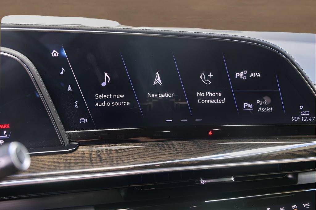 Certified 2023 Cadillac Escalade Premium Luxury w/ Performance Package AWD/4WD image 16