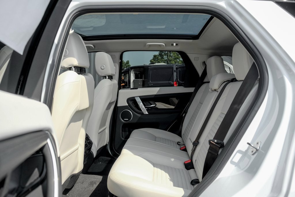 New 2025 Land Rover Discovery Sport S image 16