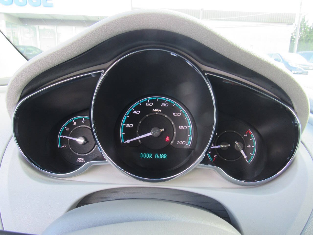 Used 2010 Chevrolet Malibu LT FWD image 11