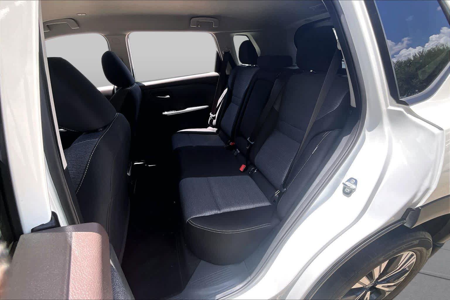 Certified 2023 Nissan Rogue SV FWD image 20
