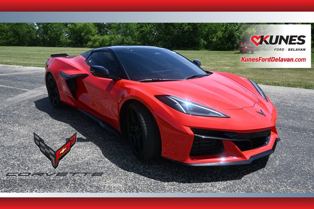 Used 2026 Chevrolet Corvette Z06 w/ Stealth Interior Trim Package RWD image 1