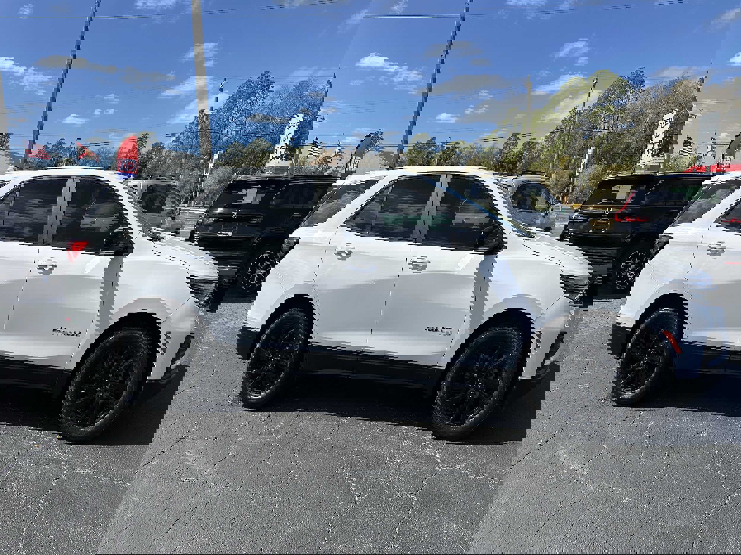 Used 2024 Chevrolet Equinox LS w/ Sport Edition image 3