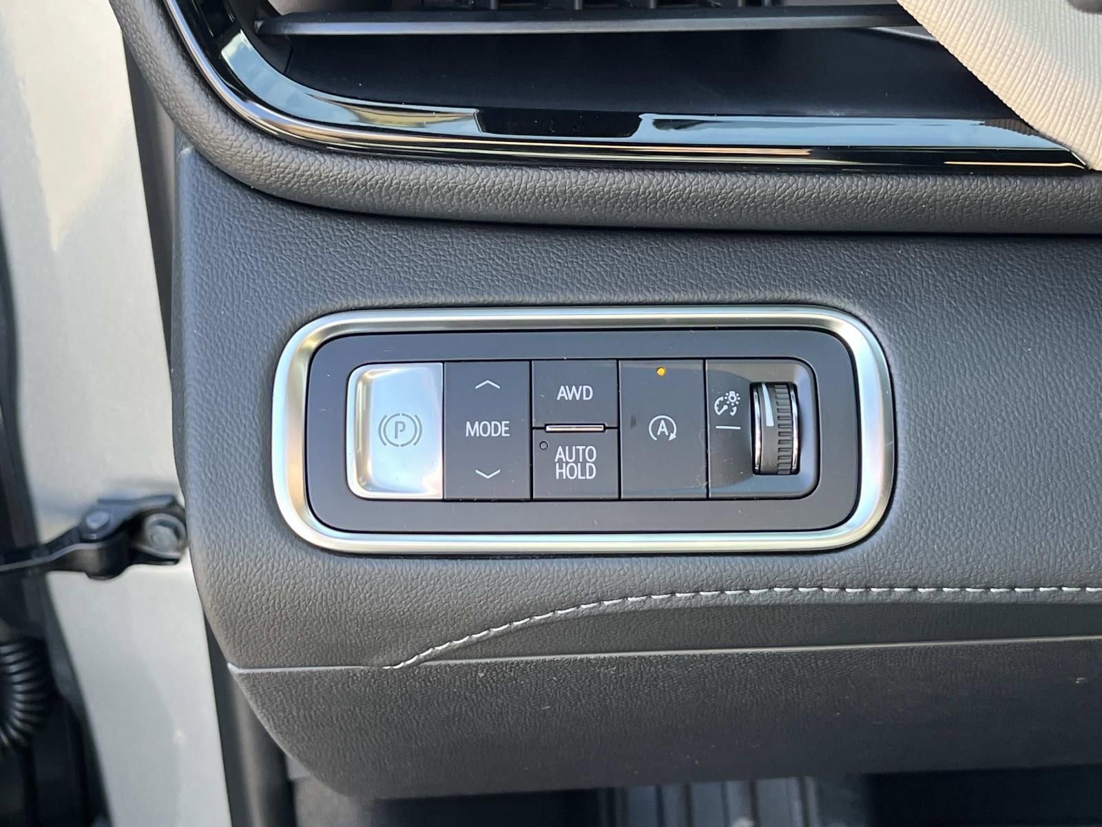 New 2026 Buick Enclave Preferred w/ Power Package AWD/4WD image 27