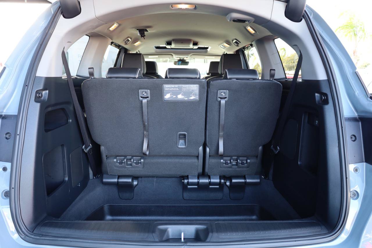 Used 2023 Honda Odyssey Elite image 19