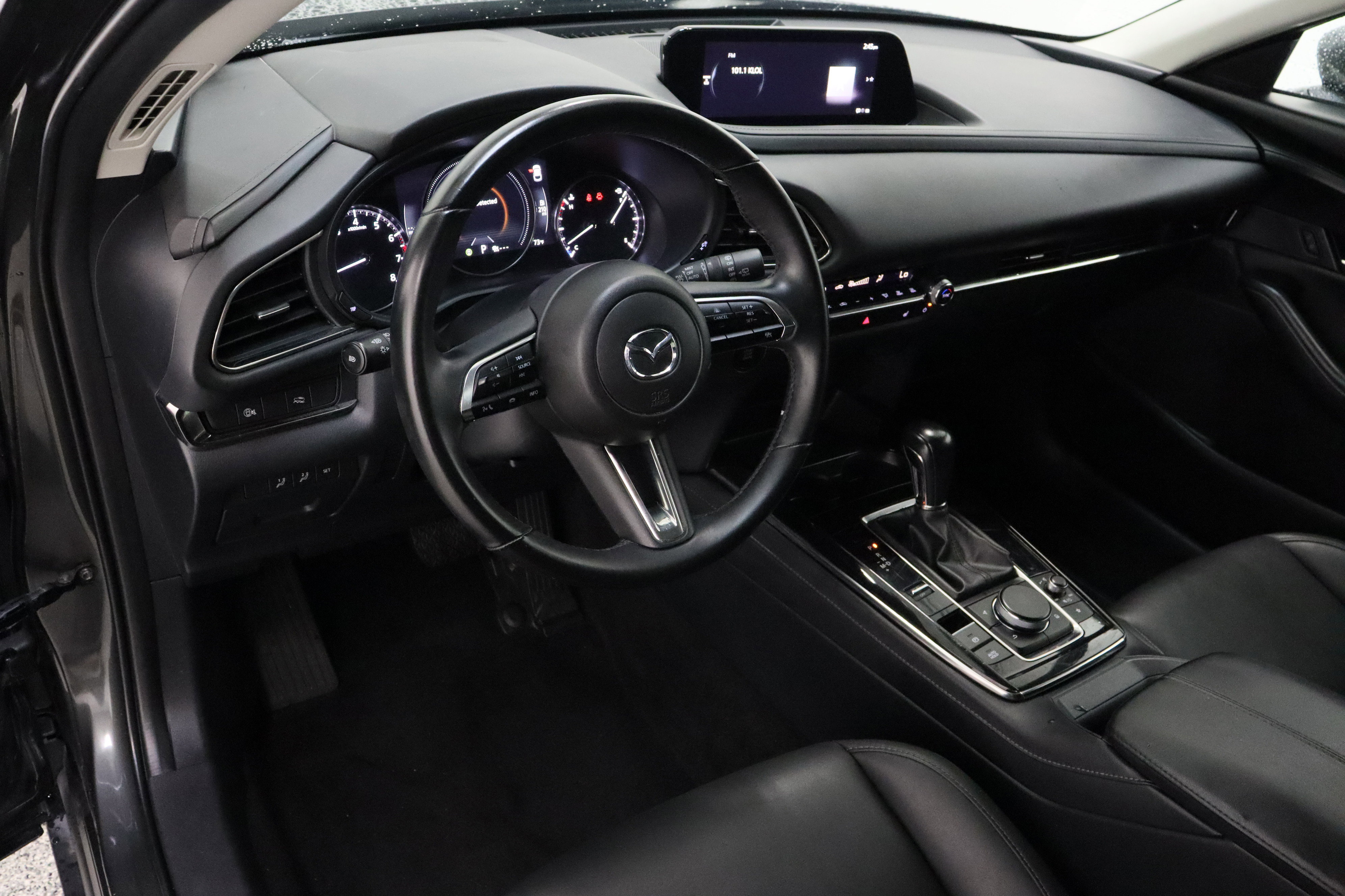 Used 2025 MAZDA CX-30 AWD 2.5 S w/ Preferred Package image 13