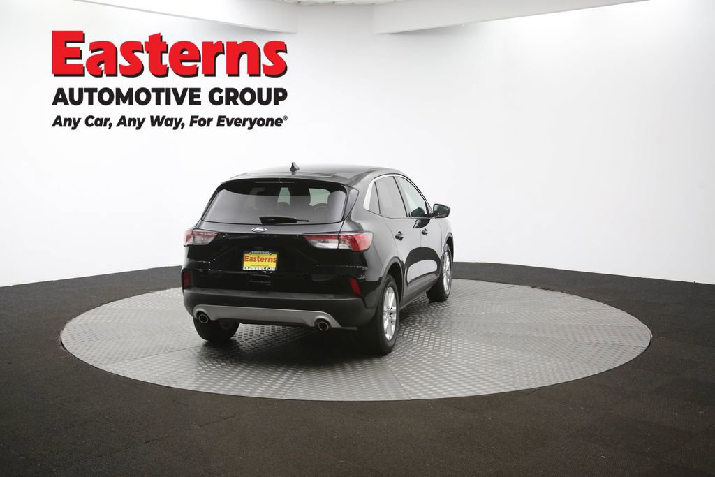 Used 2022 Ford Escape SE image 38