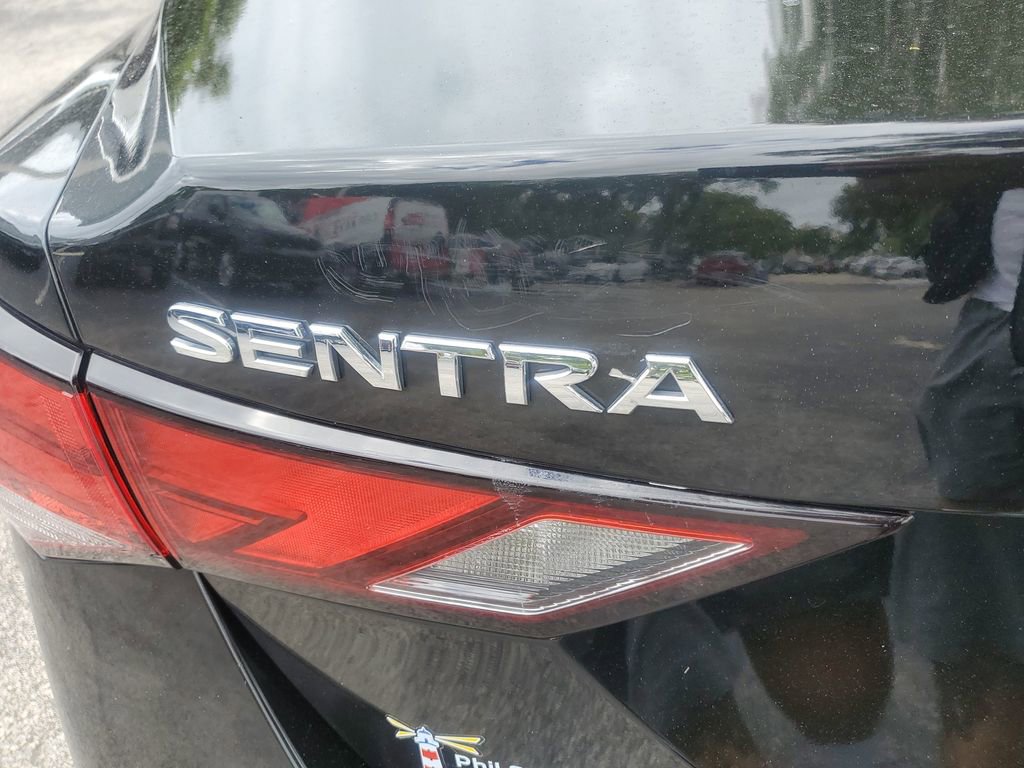 Used 2020 Nissan Sentra S image 6