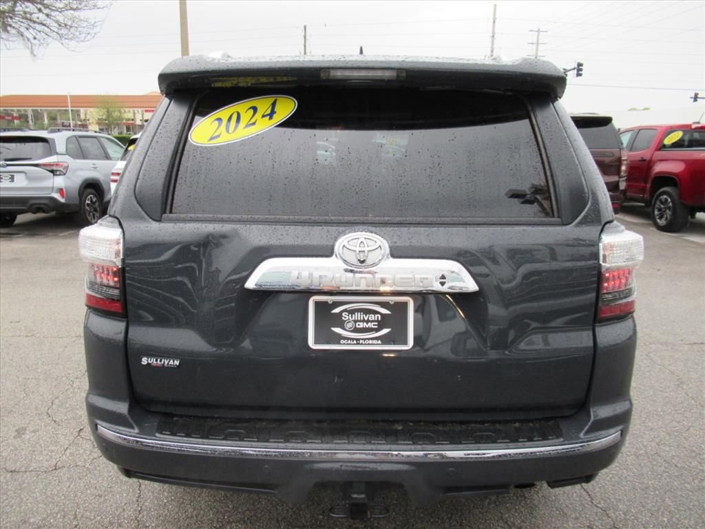 Used 2024 Toyota 4Runner Limited image 6