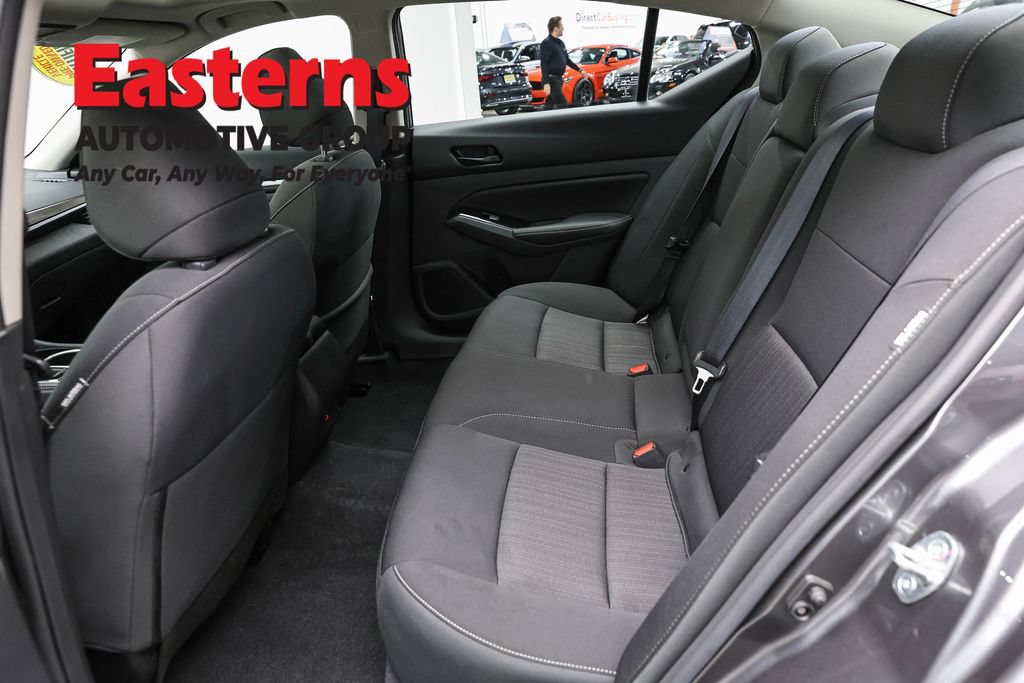 Used 2023 Nissan Altima 2.5 SV w/ SV Premium Package AWD/4WD image 21