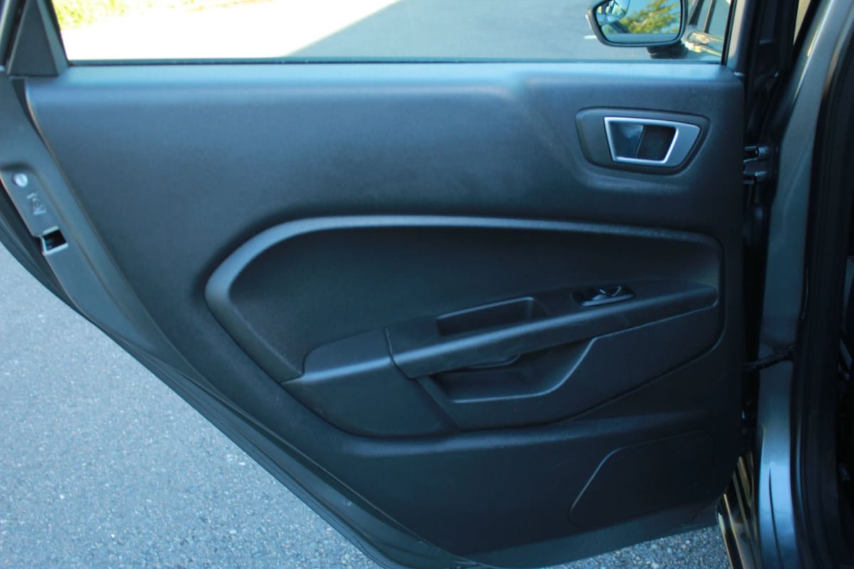 Used 2014 Ford Fiesta SE w/ Equipment Group 201A FWD image 22