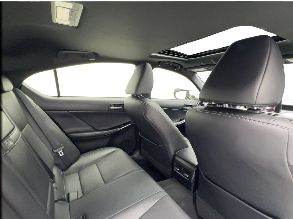 Used 2023 Lexus IS 300 w/ Comfort Package RWD image 27