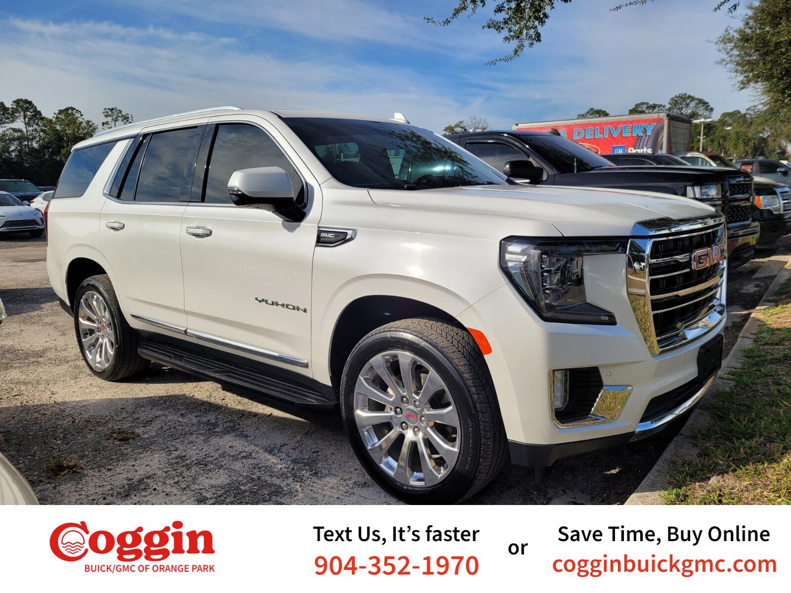 Used 2021 GMC Yukon SLT w/ SLT Luxury Plus Package image 1