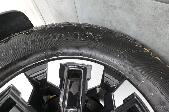 Used 2023 Nissan Frontier PRO-4X w/ Pro Convenience Package AWD/4WD image 19