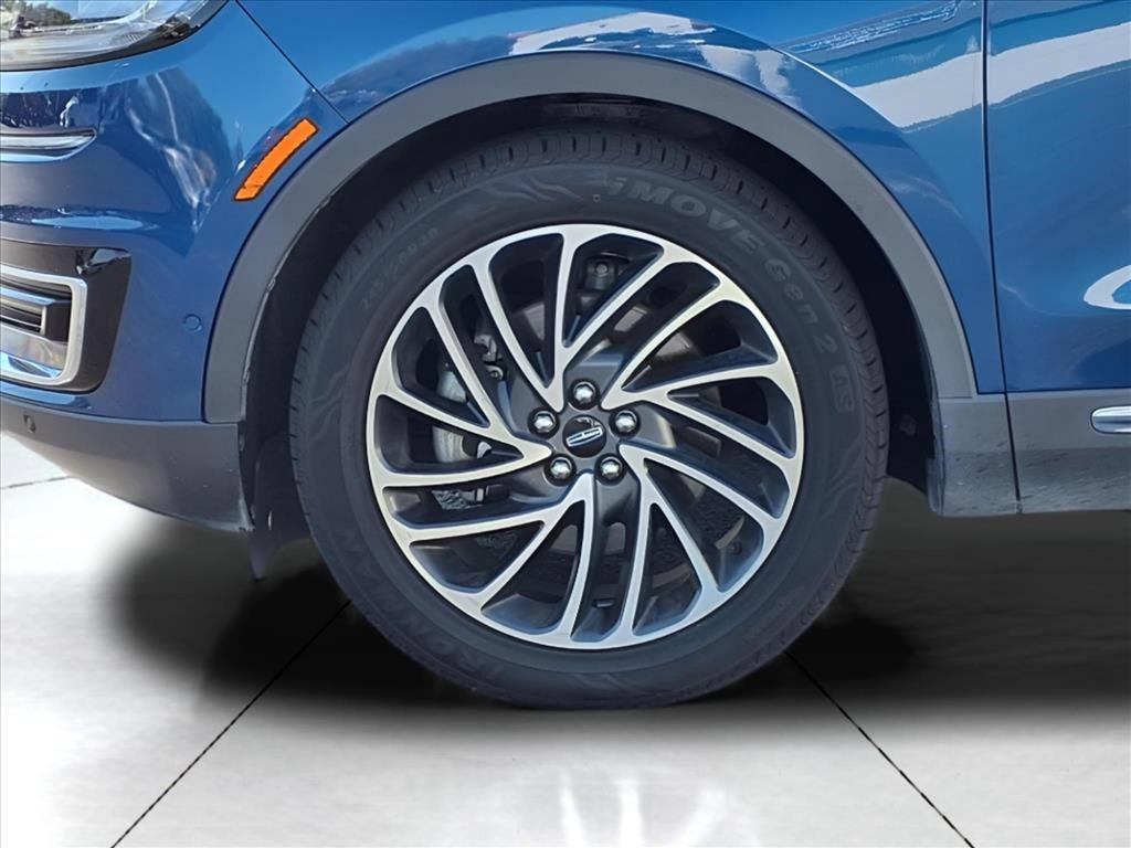 Used 2020 Lincoln Nautilus Reserve image 22