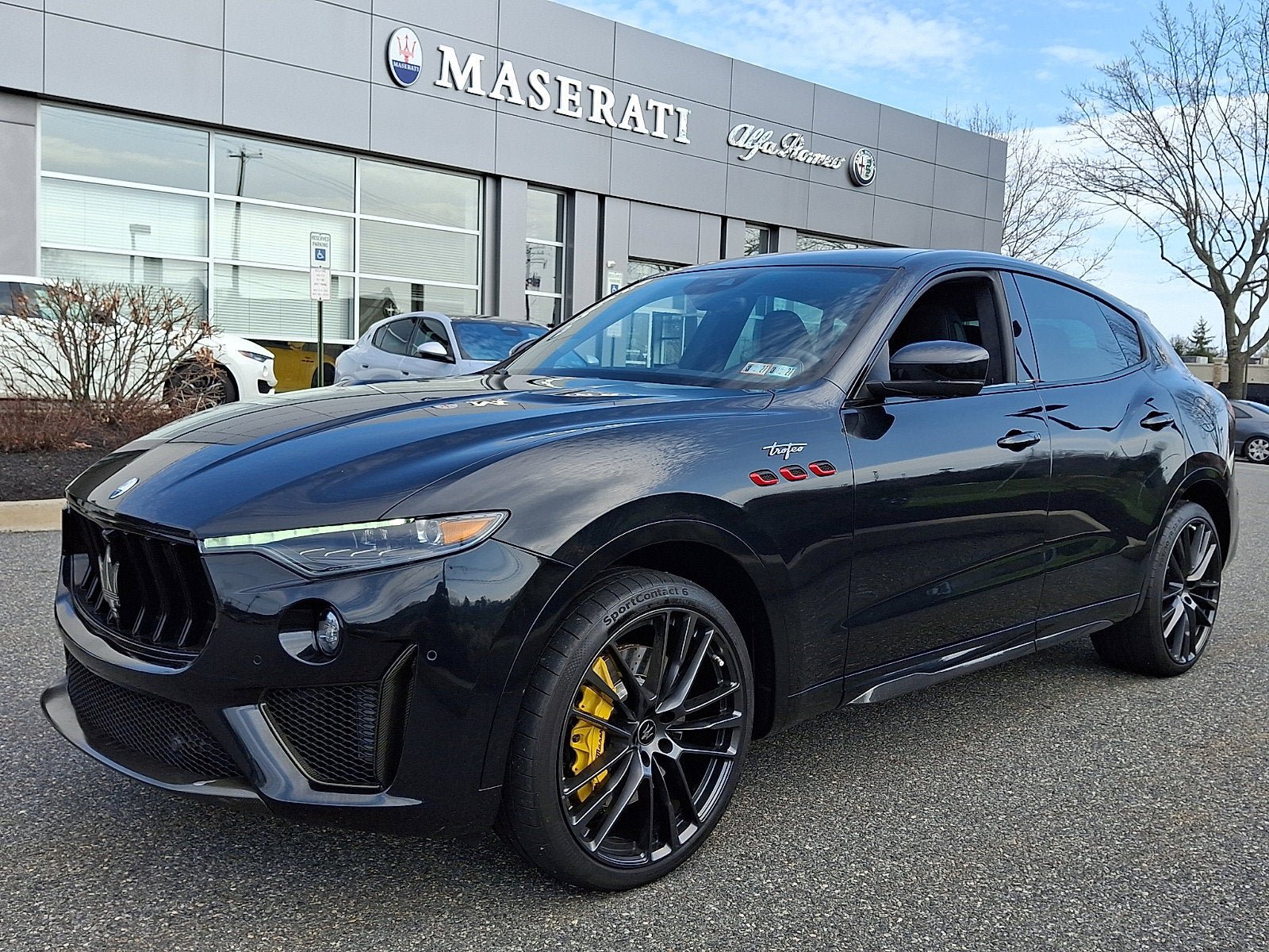 Used 2023 Maserati Levante Trofeo AWD/4WD video 1
