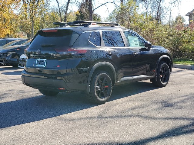 New 2027 Nissan Rogue SV AWD/4WD image 4