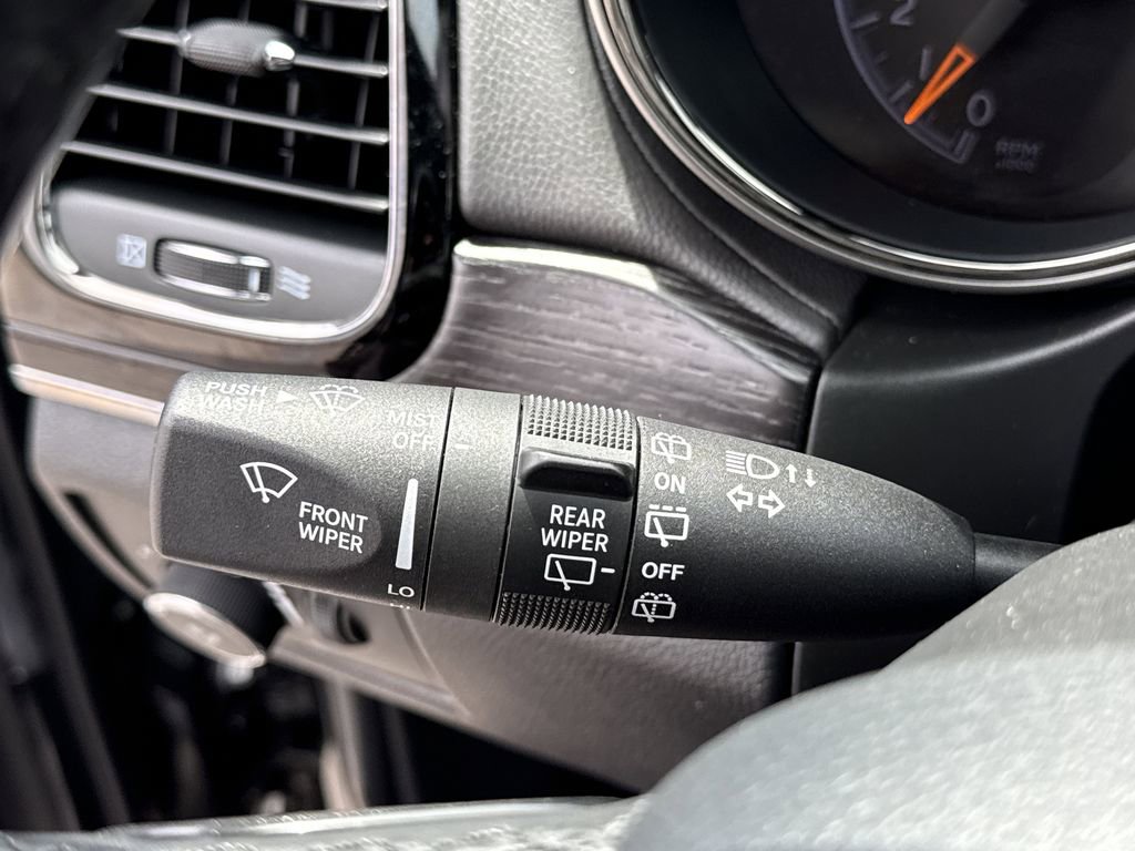 Used 2020 Jeep Grand Cherokee High Altitude AWD/4WD image 29