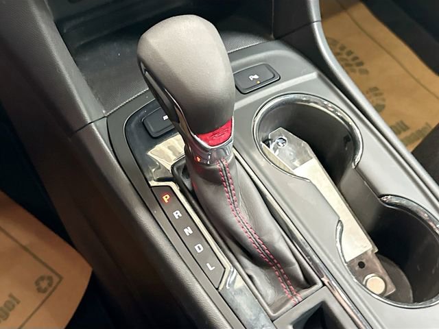 Used 2022 Chevrolet Equinox RS w/ RS Leather Package AWD/4WD image 18