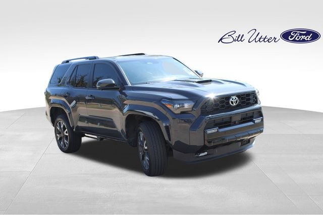 Used 2025 Toyota 4Runner TRD Sport Premium AWD/4WD image 3