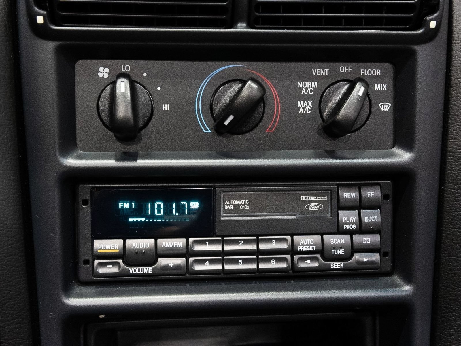 Used 1995 Ford Mustang GT RWD image 25