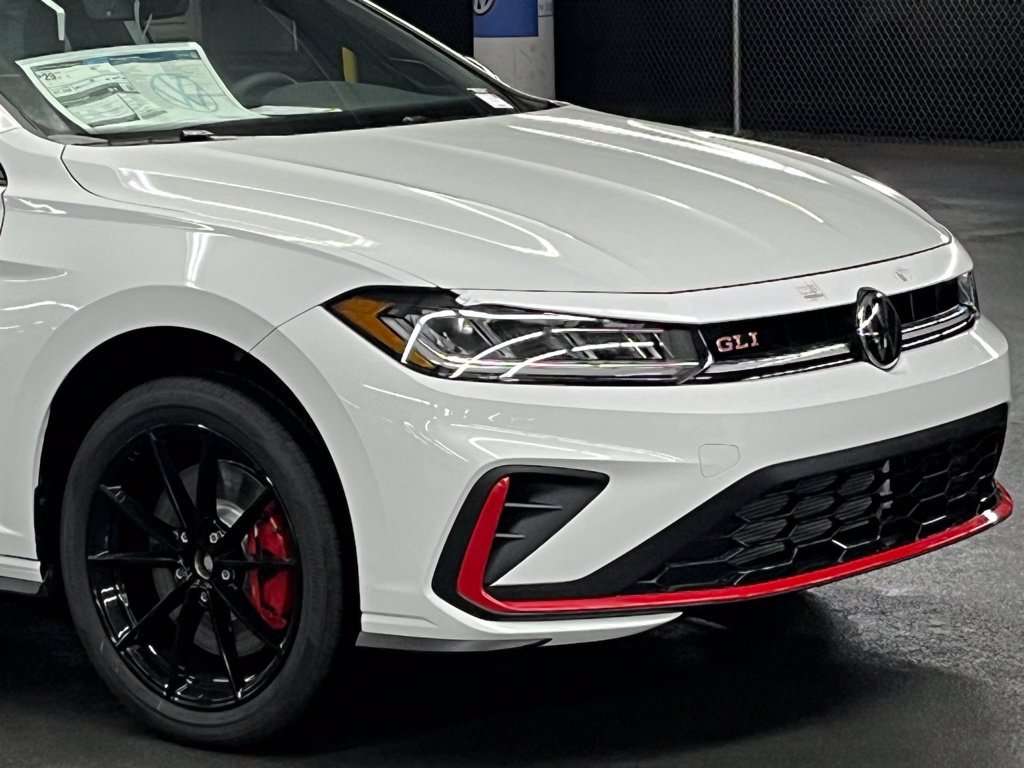 New 2026 Volkswagen Jetta GLI Autobahn FWD image 38