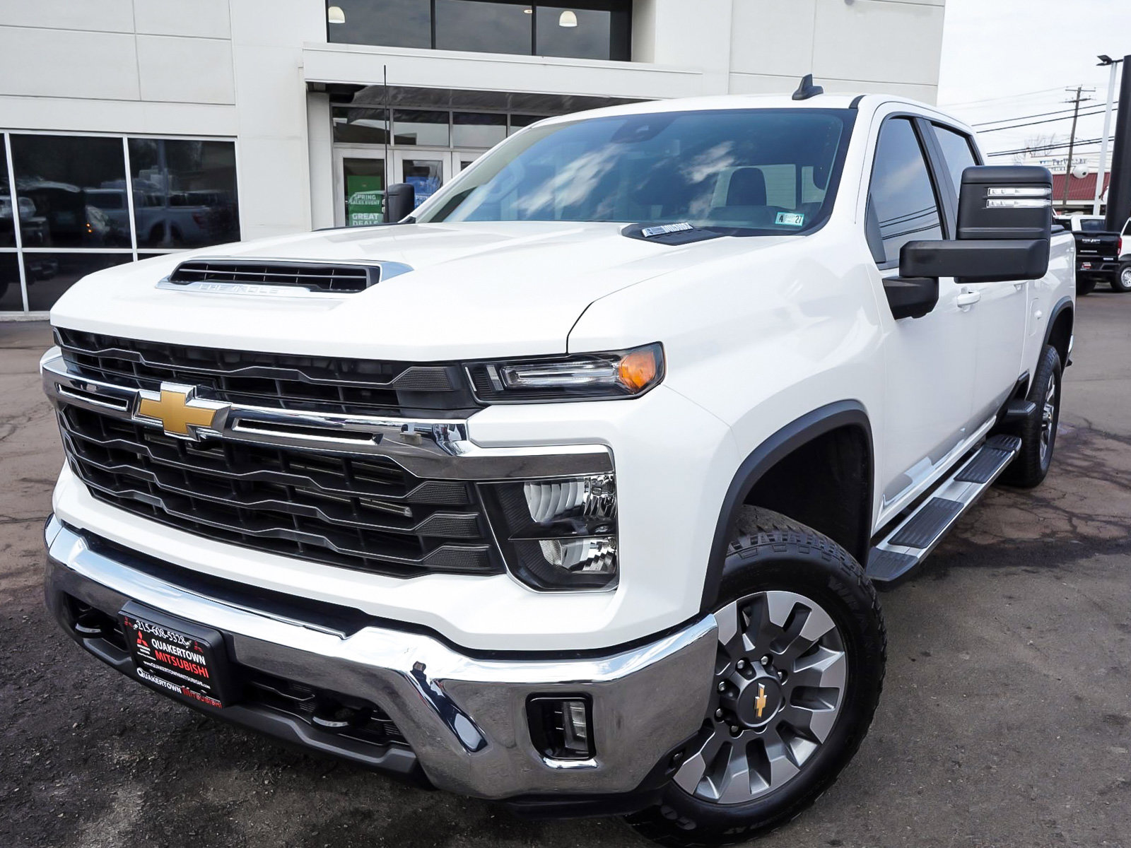 Used 2024 Chevrolet Silverado 2500 LT w/ Texas Edition image 49