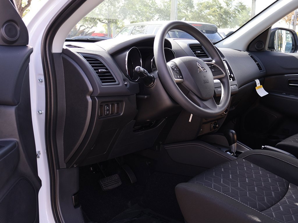 New 2025 Mitsubishi Outlander Sport ES image 24