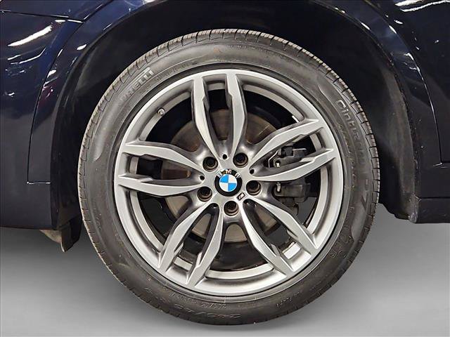 Used 2017 BMW X4 xDrive28i AWD/4WD image 25
