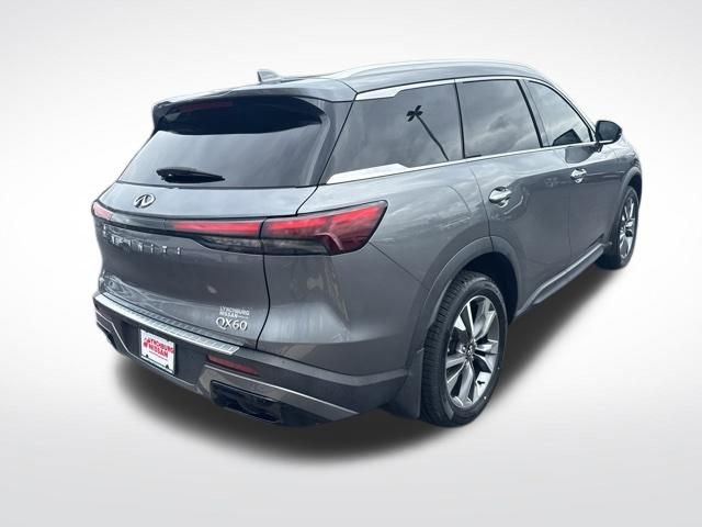 Used 2023 INFINITI QX60 Luxe w/ Performance Audio Package image 5