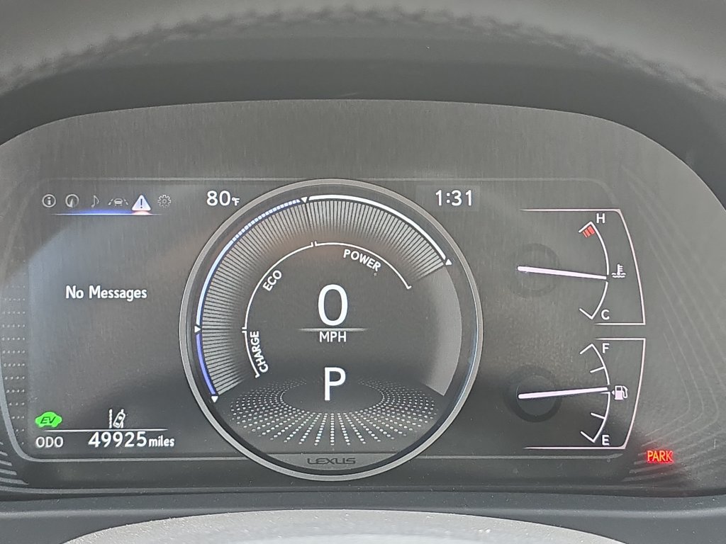 Used 2024 Lexus UX 250h FWD w/ Premium Package image 13