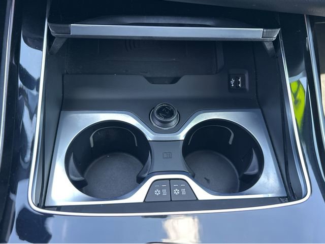 Used 2023 BMW X7 xDrive40i w/ Executive Package image 22