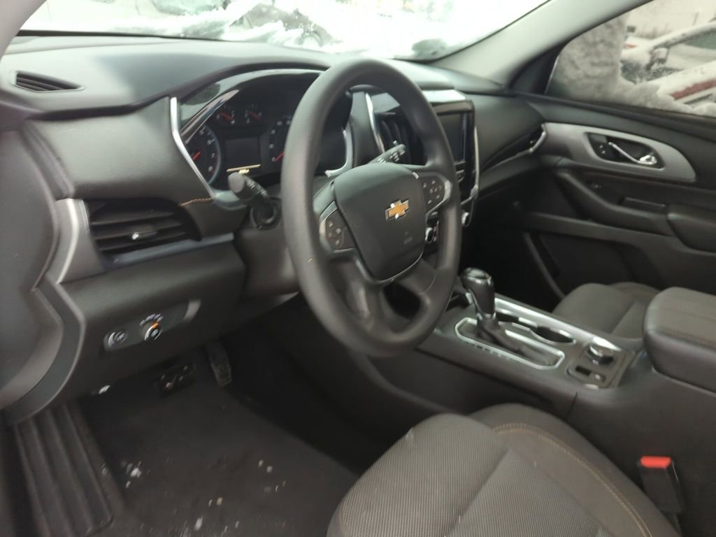 Used 2019 Chevrolet Traverse LS image 7