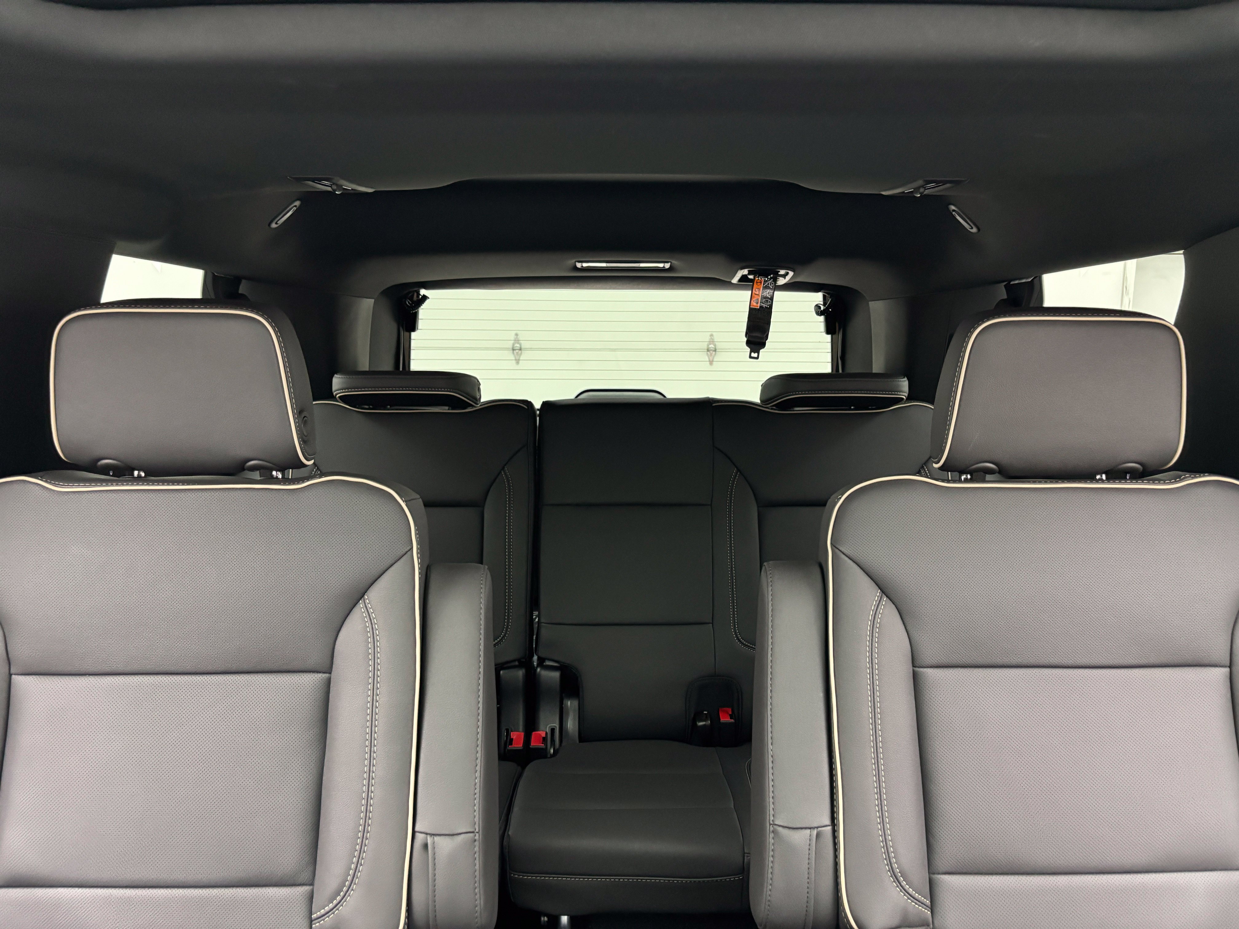 New 2026 GMC Yukon Elevation w/ Elevation Premium Package AWD/4WD image 47
