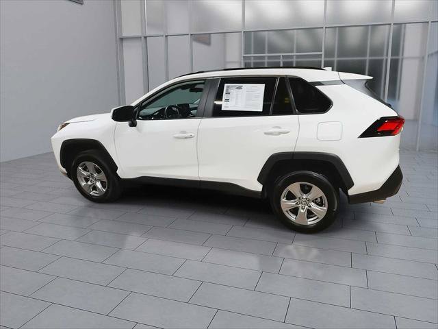 Certified 2025 Toyota RAV4 XLE AWD/4WD image 6