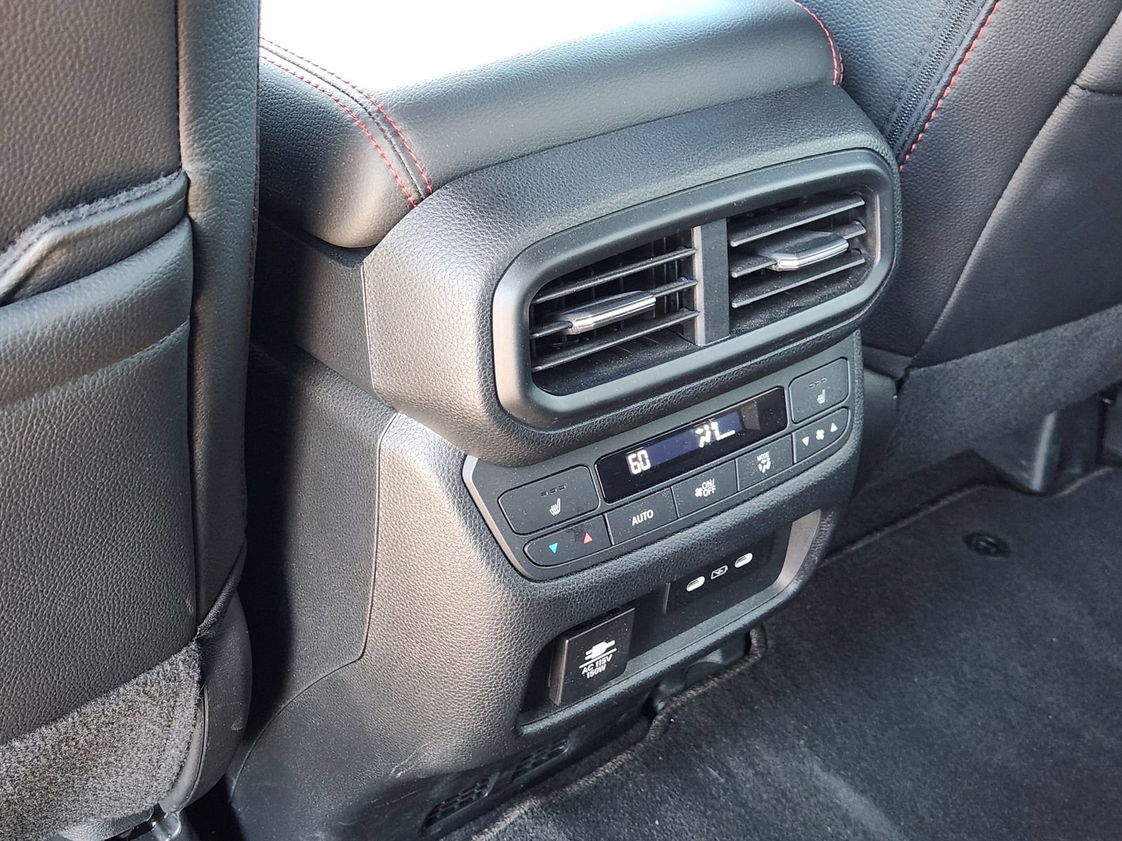 Used 2024 Honda Passport Black Edition image 34