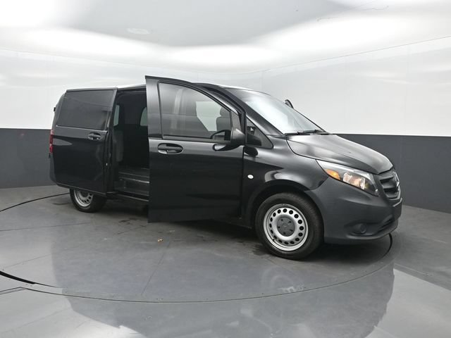 Used 2020 Mercedes-Benz Metris Passenger image 39