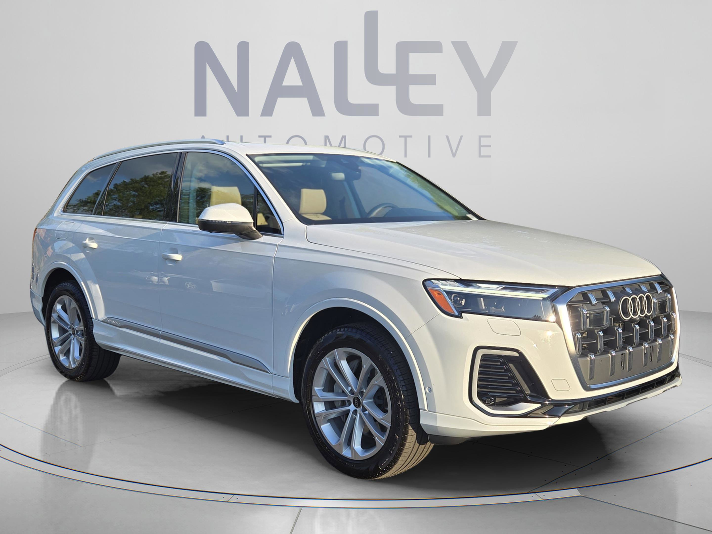 Used 2025 Audi Q7 2.0T Premium Plus w/ Premium Plus Package image 7