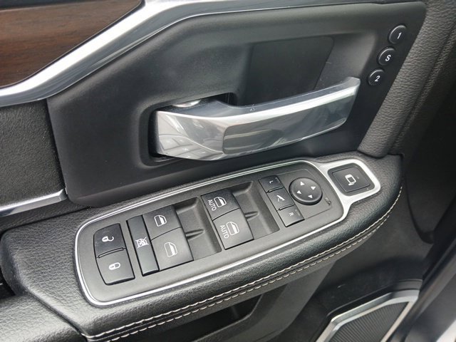 Certified 2022 RAM 2500 Laramie AWD/4WD image 40
