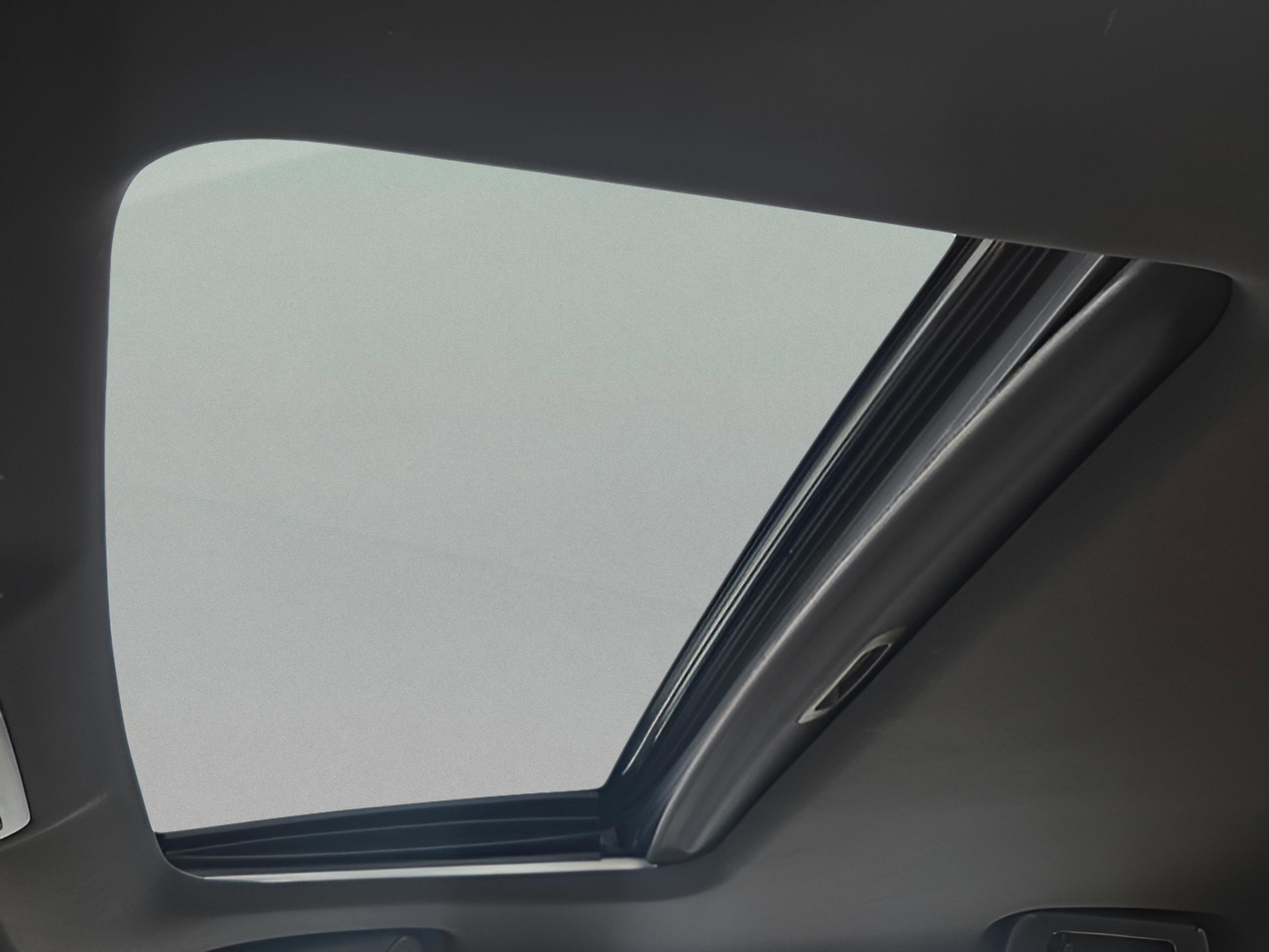 Used 2025 Lexus IS 350 F Sport w/ Accessory Package image 28