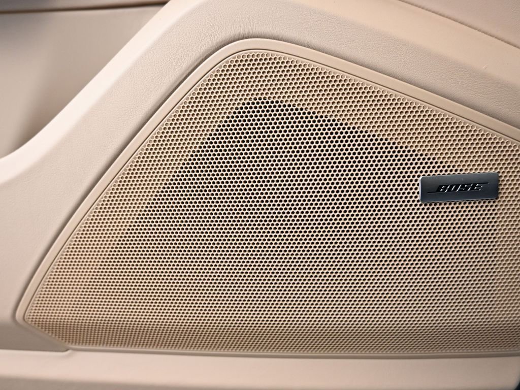 Certified 2026 Porsche Cayenne Coupe image 17