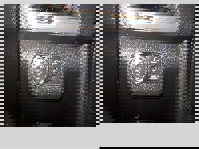 Used 2016 GMC Acadia Denali image 26