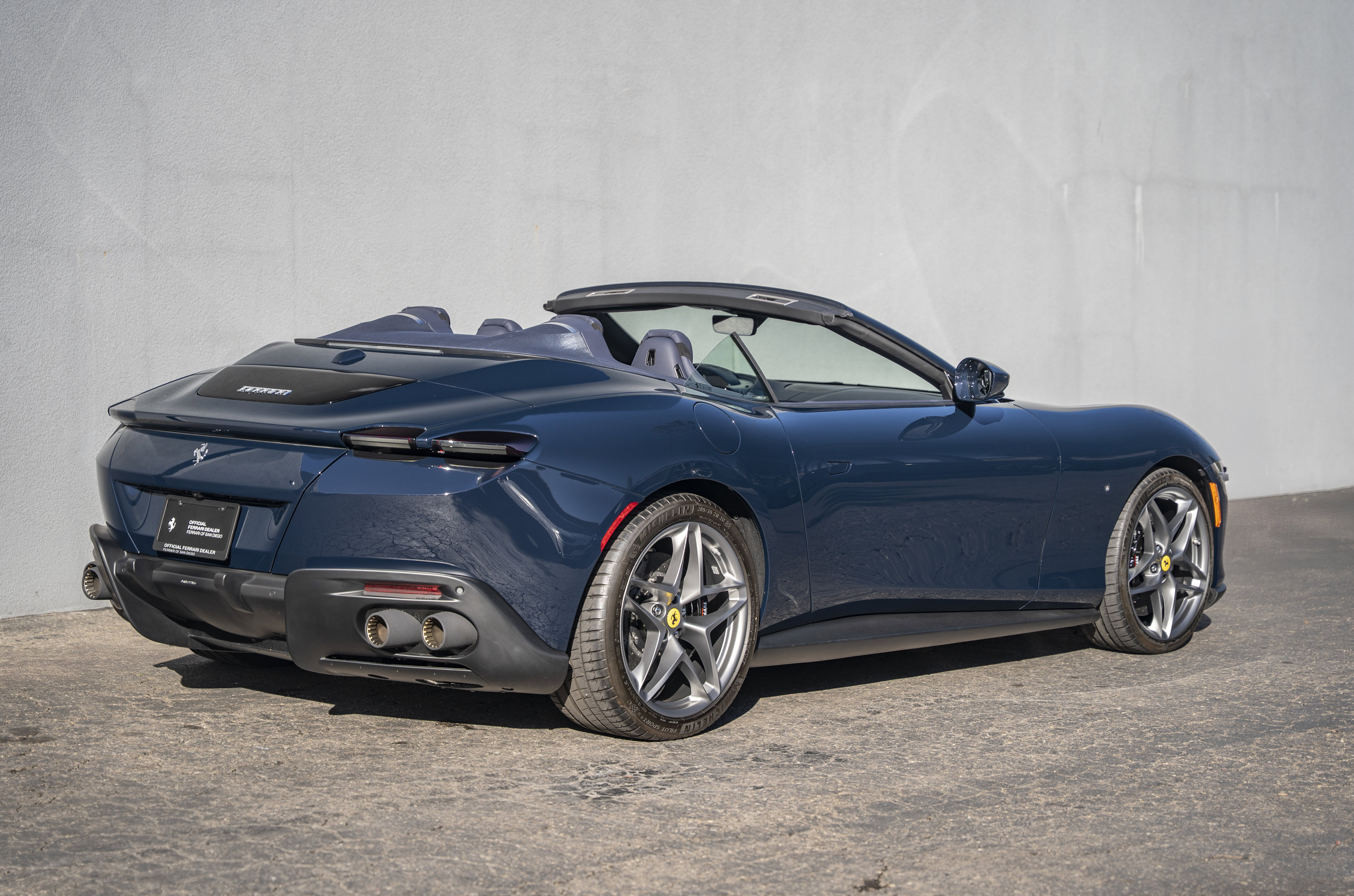 Certified 2024 Ferrari Roma Spider image 5
