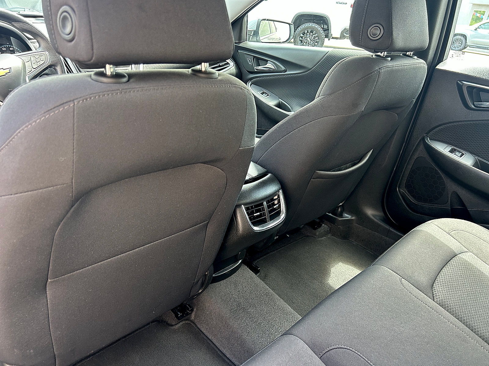 Used 2024 Chevrolet Malibu LT FWD image 13