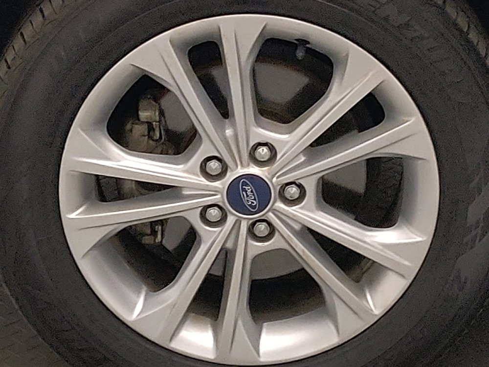 Used 2019 Ford Escape SEL FWD image 31