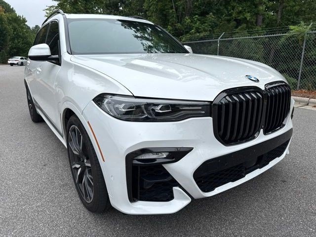 Used 2019 BMW X7 xDrive50i w/ Dynamic Handling Package AWD/4WD image 3