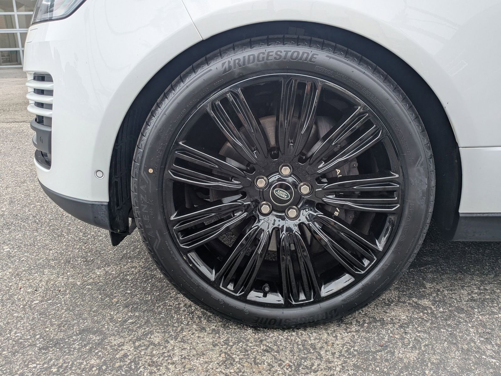 Used 2021 Land Rover Range Rover P525 Westminster Edition LWB image 10