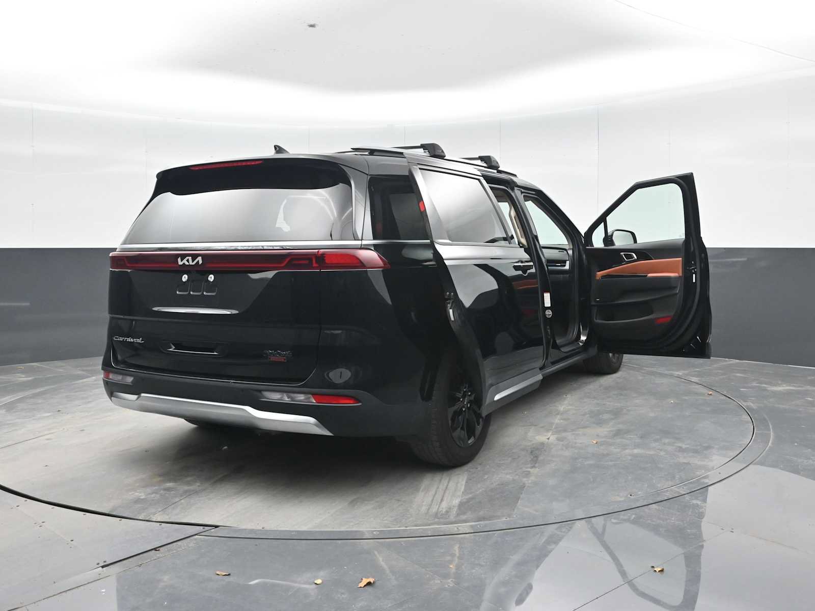 Used 2022 Kia Carnival SX Prestige FWD image 61
