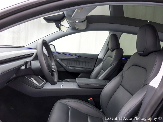 Used 2026 Tesla Model Y AWD image 12