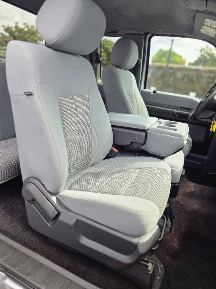 Used 2013 Ford F250 XLT w/ XLT Interior Pkg AWD/4WD image 40
