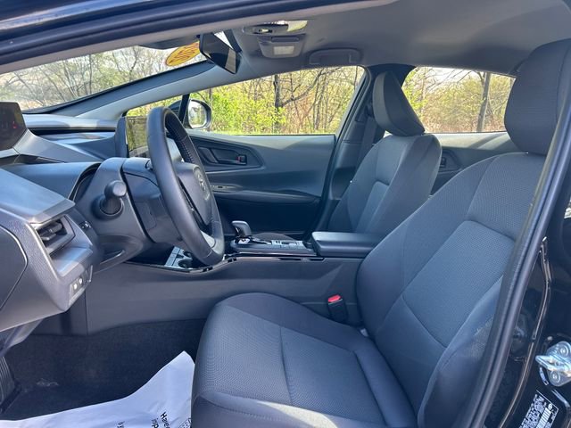 Used 2026 Toyota Prius LE image 9